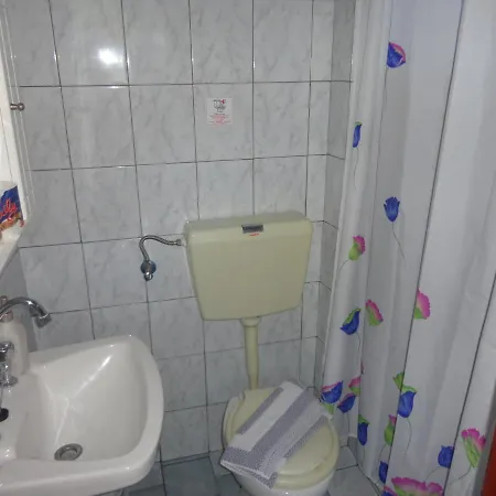 Stamatela