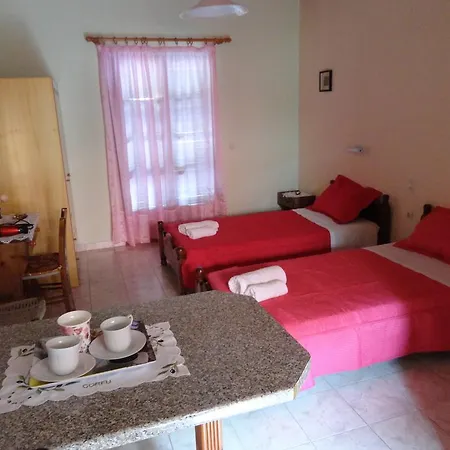 Stamatela Studios * باليوكاستريتسا